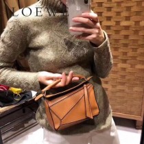 LOEWE 033-2 LOEWE 羅意威 puzzle mini原單拼接包