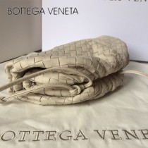 BV  9872S-04 原單早秋THE POUCH系列雲朵包
