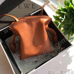 LOEWE 032-5 LOEWE 羅意威  mini flamenco knot福袋