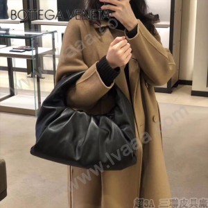 BV 6695-03 原單Bottega venet͎a͎最新款牛角包