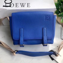 LOEWE 036-1   羅意威  military messenger XS小號郵差包