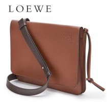 LOEWE 034 LOEWE 羅意威  gusset flat messenger bag原單男士斜挎包