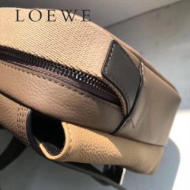 LOEWE 036-2   羅意威  military messenger XS小號郵差包