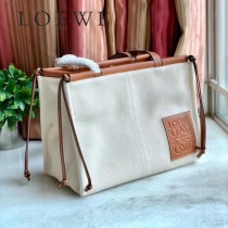 LOEWE 035-2  LOEWE 羅意威  lbiza限量系列cushion tote bag購物袋
