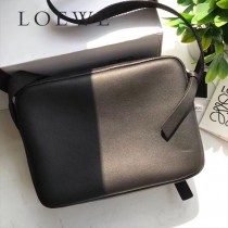 LOEWE 036   羅意威  military messenger XS小號郵差包