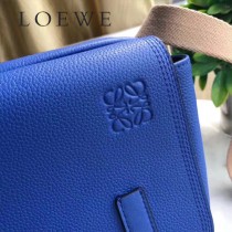 LOEWE 036-1   羅意威  military messenger XS小號郵差包