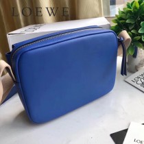 LOEWE 036-1   羅意威  military messenger XS小號郵差包