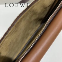 LOEWE 034 LOEWE 羅意威  gusset flat messenger bag原單男士斜挎包