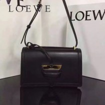 LOEWE 037-2 羅意威  Barcelona  bag 原單 秋冬新款3角包