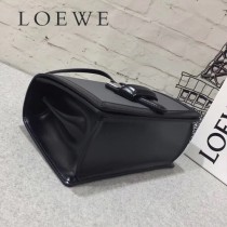 LOEWE 037-4 羅意威  Barcelona  bag 原單 秋冬新款3角包