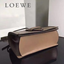 LOEWE 037-3 羅意威  Barcelona  bag 原單 秋冬新款3角包