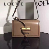 LOEWE 037-3 羅意威  Barcelona  bag 原單 秋冬新款3角包