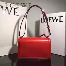 LOEWE 037-1 羅意威  Barcelona  bag 原單 秋冬新款3角包