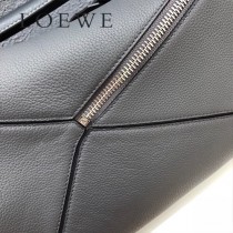 LOEWE 046-2  LOEWE  061607 羅意威  Puzzle 大号男士斜背包