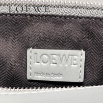 LOEWE 046-5  LOEWE  061607 羅意威  Puzzle 大号男士斜背包