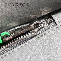 LOEWE 046-5  LOEWE  061607 羅意威  Puzzle 大号男士斜背包