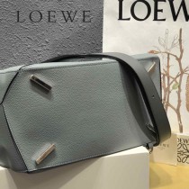 LOEWE 046-5  LOEWE  061607 羅意威  Puzzle 大号男士斜背包