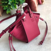 LOEWE 040-10 羅意威 mini hammock原單吊床包