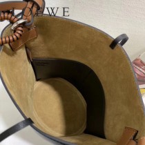 LOEWE 041 羅意威  gate  bucket 原單春夏水桶包