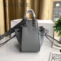 LOEWE 040-2 羅意威 mini hammock原單吊床包