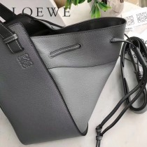 LOEWE 042-6  羅意威 中號hammock原單吊床包