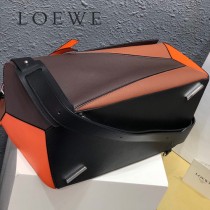 LOEWE 046-4  LOEWE  061607 羅意威  Puzzle 大号男士斜背包