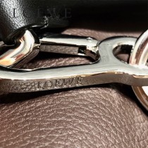 LOEWE 046-4  LOEWE  061607 羅意威  Puzzle 大号男士斜背包