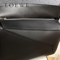 LOEWE 046-1  LOEWE  061607 羅意威  Puzzle 大号男士斜背包