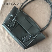 BV 9876-04 款Bottega Veneta 小號耳朵Arco 購物袋