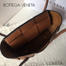 BV 9876-01 款Bottega Veneta 小號耳朵Arco 購物袋