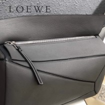 LOEWE 046-2  LOEWE  061607 羅意威  Puzzle 大号男士斜背包