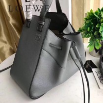 LOEWE 042-6  羅意威 中號hammock原單吊床包