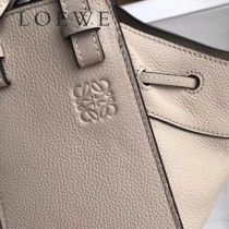 LOEWE 040 羅意威 mini hammock原單吊床包