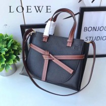 LOEWE 051-6  羅意威 新款手提馬鞍包