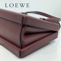 LOEWE 050 羅意威 全新postal手袋