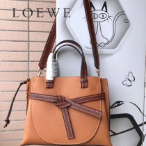 LOEWE 051-2  羅意威 新款手提馬鞍包