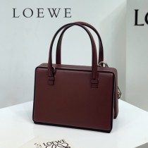 LOEWE 050 羅意威 全新postal手袋