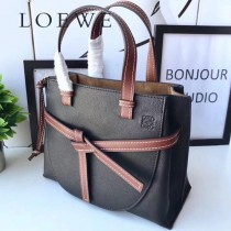 LOEWE 051-6  羅意威 新款手提馬鞍包