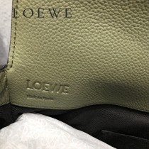 LOEWE 047  羅意威  Puzzle原單邮差包 专柜最新男款系列