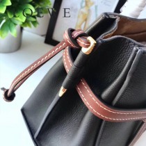 LOEWE 051-6  羅意威 新款手提馬鞍包
