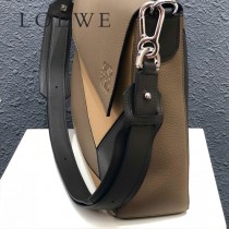 LOEWE 047-2  羅意威  Puzzle原單邮差包 专柜最新男款系列