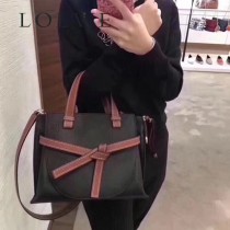 LOEWE 051-6  羅意威 新款手提馬鞍包