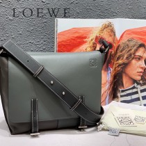 LOEWE 048  LOEWE 051819 羅意威  男士系列男包