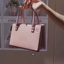 LOEWE 050-4 羅意威 全新postal手袋