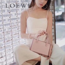 LOEWE 050-4 羅意威 全新postal手袋