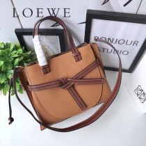 LOEWE 051-2  羅意威 新款手提馬鞍包