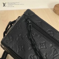 M55702 原單SOFT TRUNK 迷妳手袋