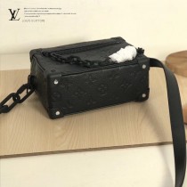 M55702 原單SOFT TRUNK 迷妳手袋
