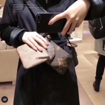 M68756 原單經典Monogram 帆布於三款手拿包變幻格調