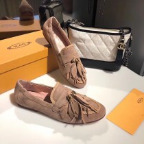 TODS 托德斯 原單秋冬独家最新爆款  羽毛流苏莫卡辛鞋